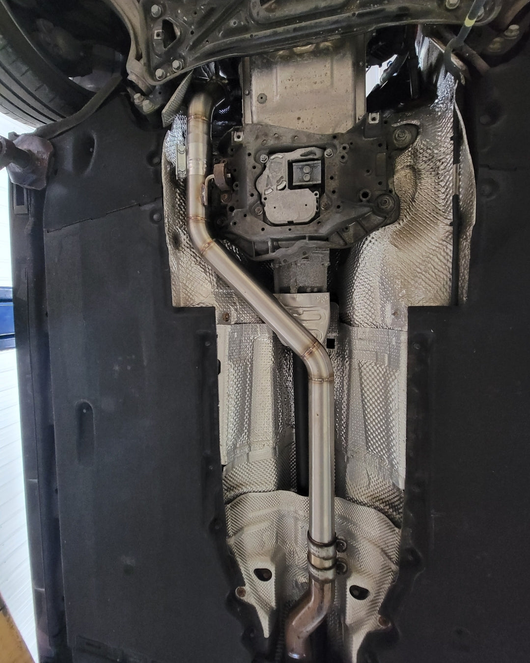 2014+ Audi Q5 and A6 Exhaust kit
